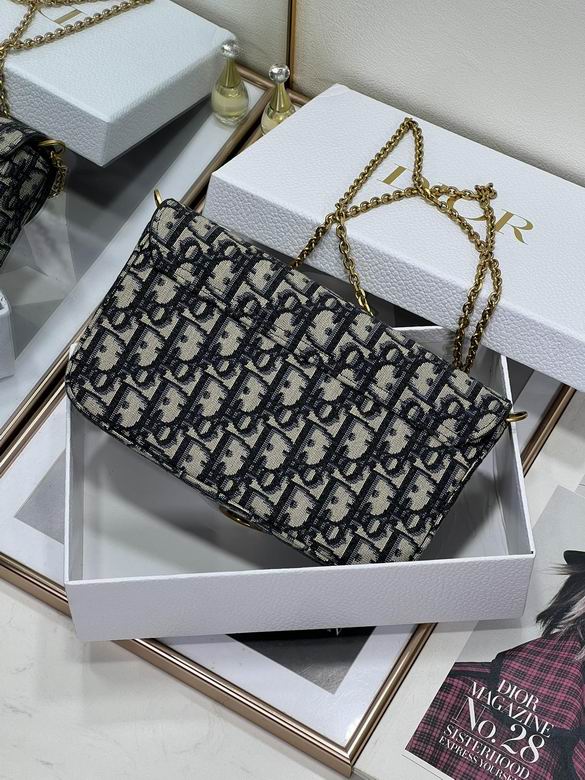 8806-1 21.5X12.5X3.7cm YG 7