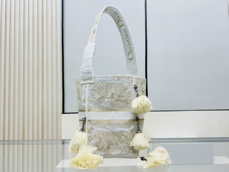 8845 16X25X16cm DN 2 (4)