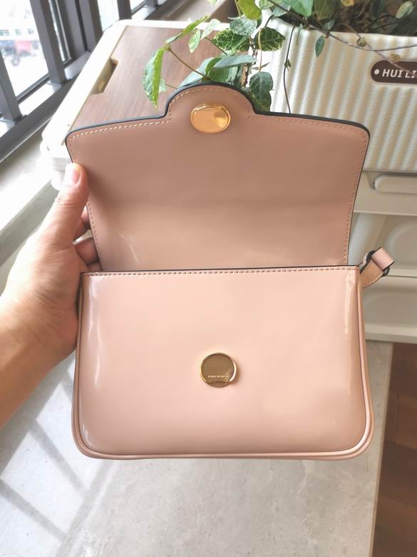 893 15.5X21X6cm TB 3