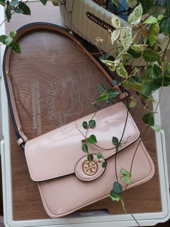 893 15.5X21X6cm TB 8