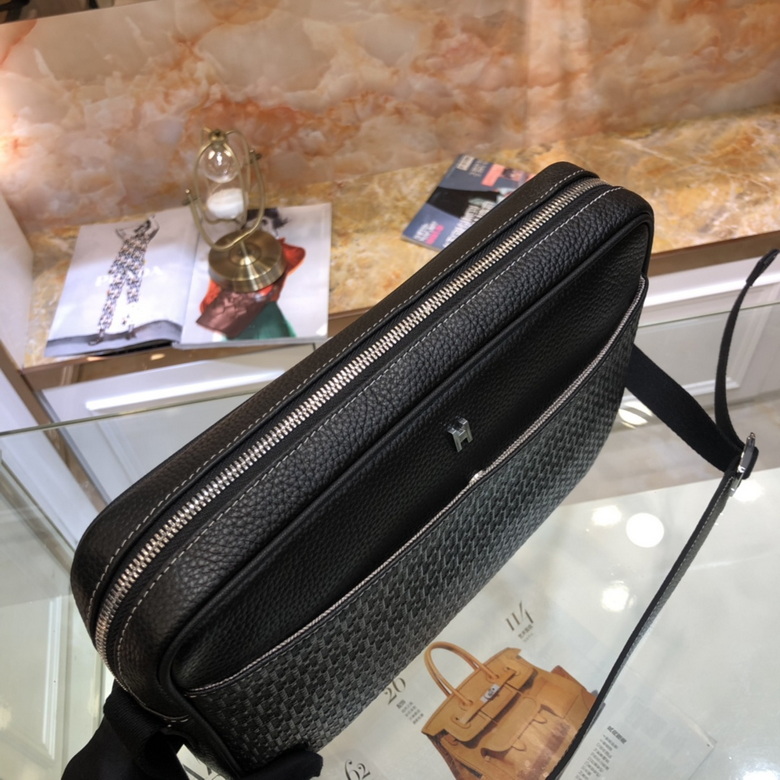 9013 30X21X6cm WP (23)