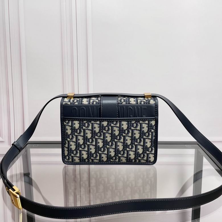 9234 21X13.5X7cm YG 4