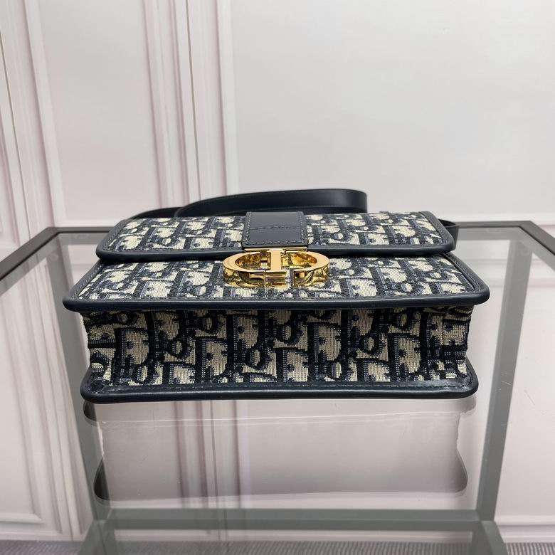 9234 21X13.5X7cm YG 6