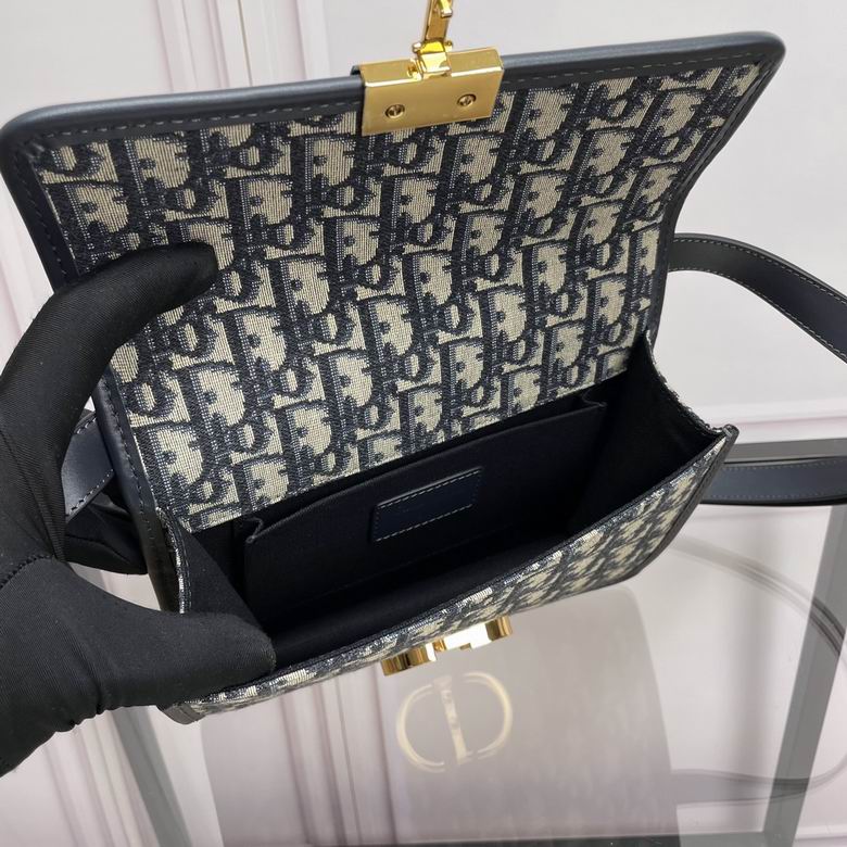 9234 21X13.5X7cm YG 9