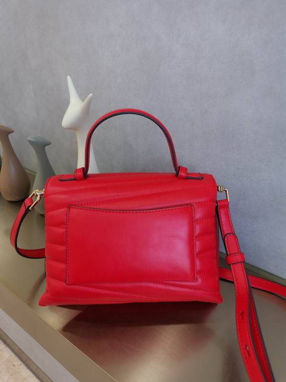 925 24X17X9.5cm TB 2