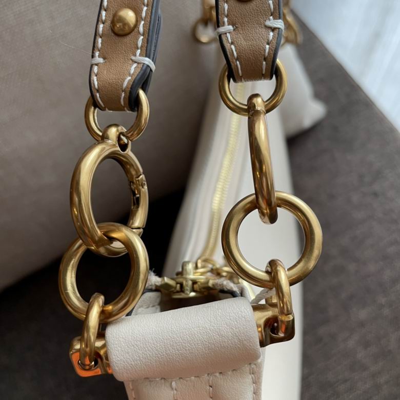 937 27X19X6.5cm TB 3