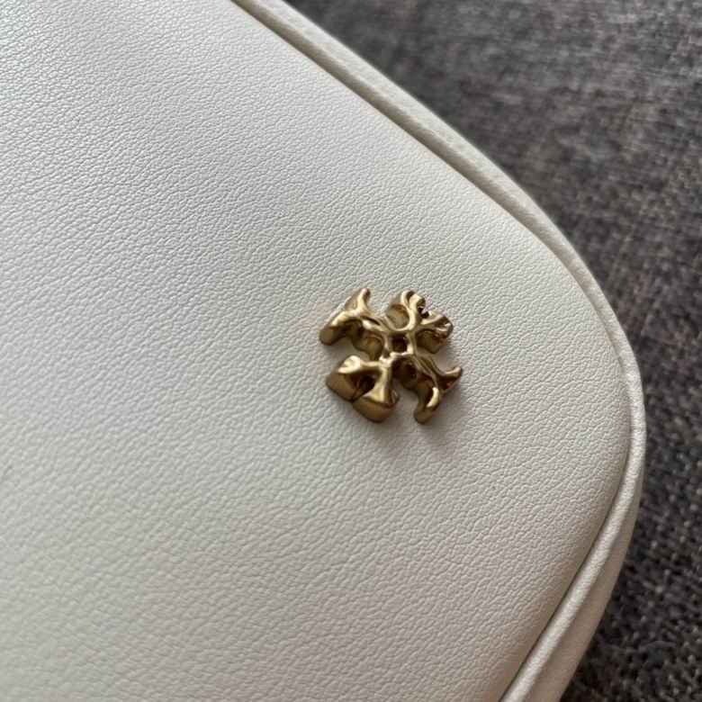 937 27X19X6.5cm TB 6