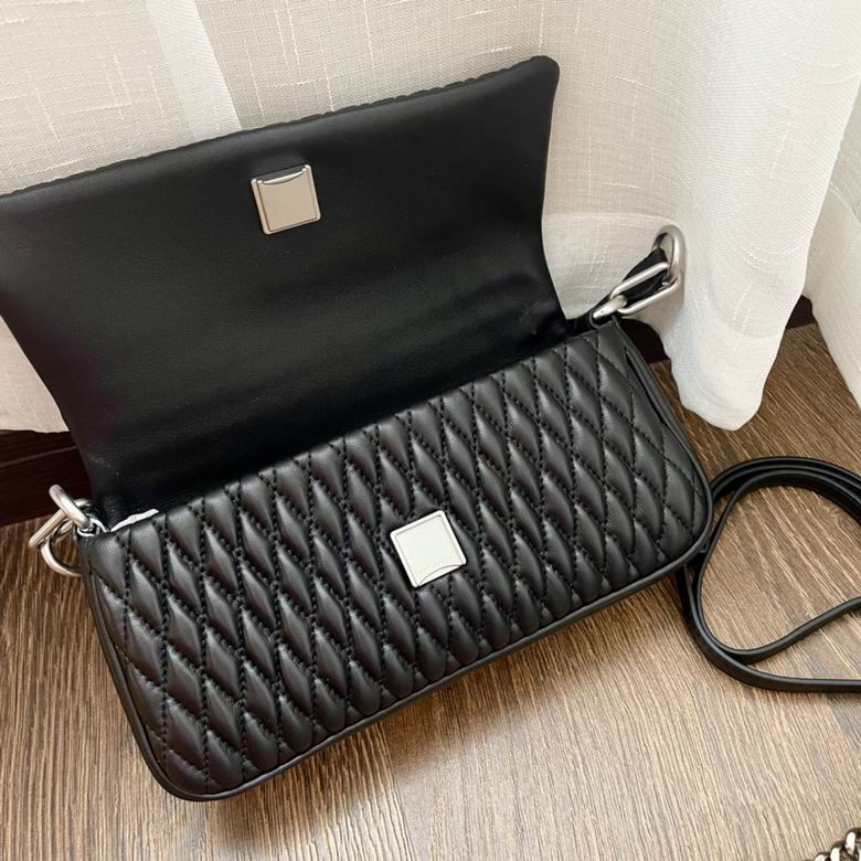 941 13X24X6cm TB 2色 5