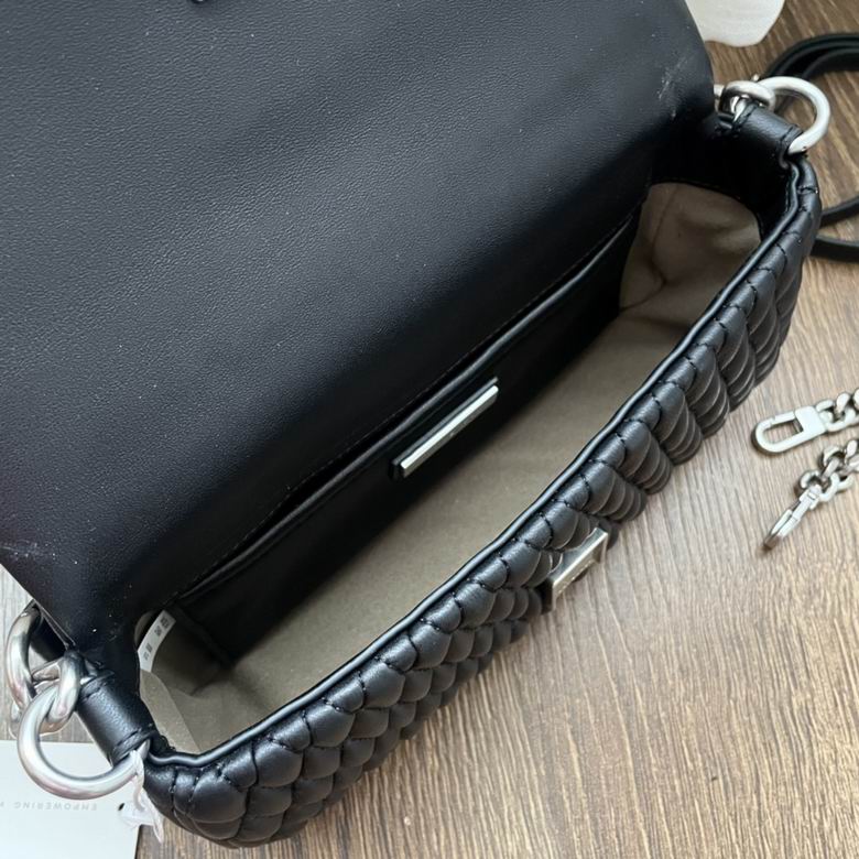 941 13X24X6cm TB 2色 6