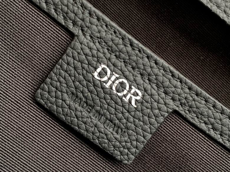 957785 33X47X13.5cm YG 9