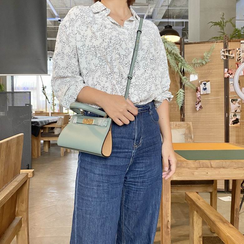 997 20.5X13X5.5cm TB 5色 45