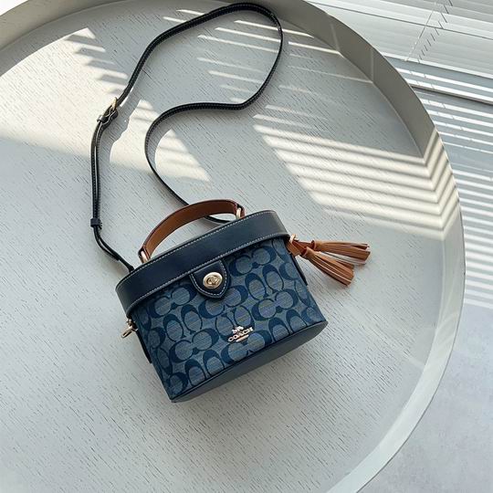 C8165 20X10X14cm AZ 1