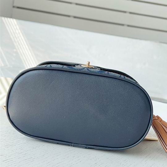 C8165 20X10X14cm AZ 6