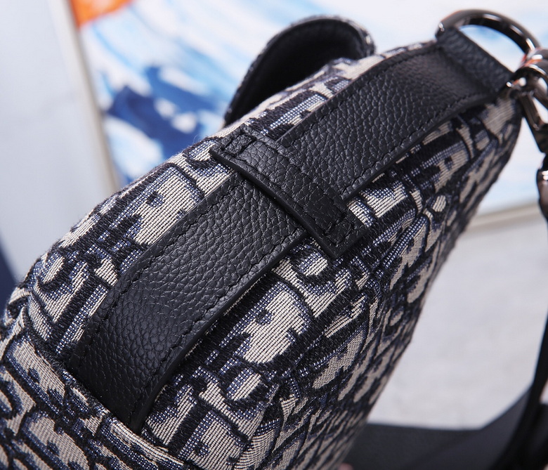 CD93315 24X17X8cm WP (16)