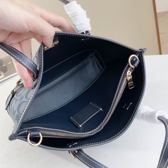 CH228 25X19X11cm AZ 3色 26