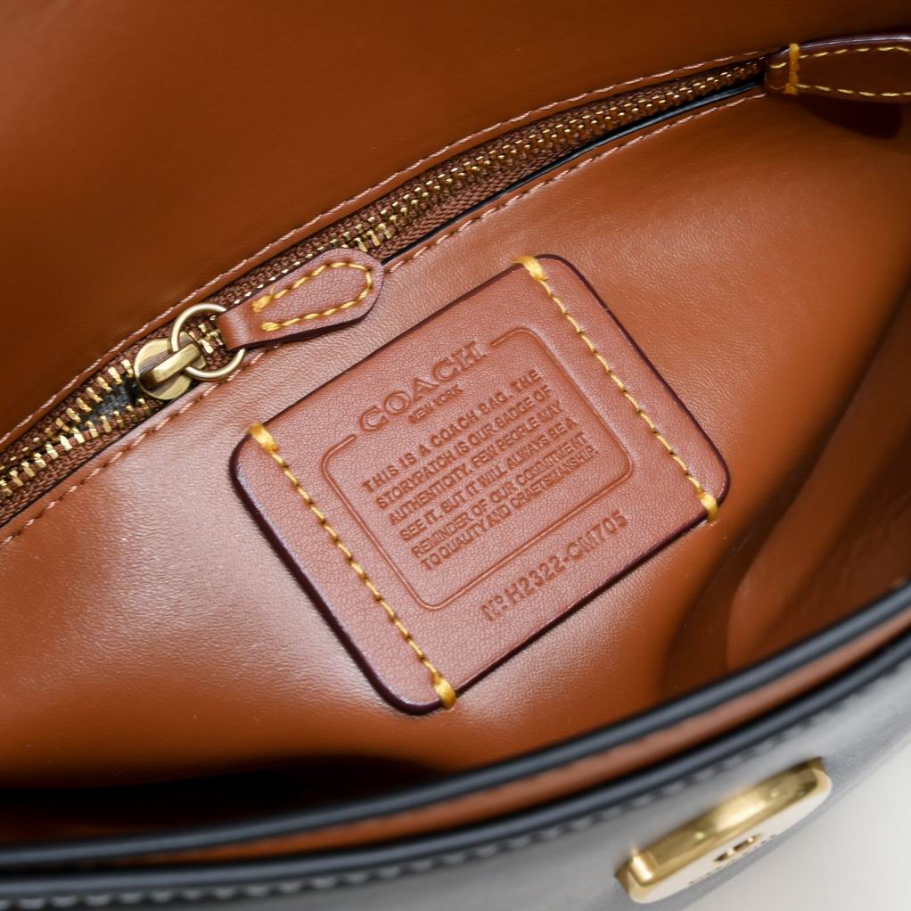 CM705 22X17.5X6cm AZ 3色 18