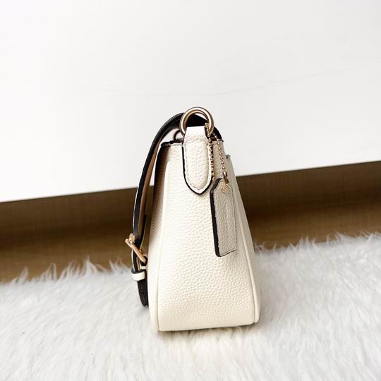 CP103 CP107 cq185 23X20X7cm AZ 4色 32