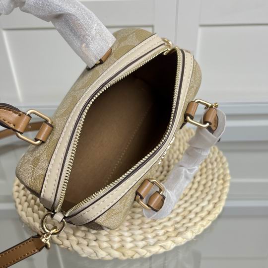 CR244 17.5X12X10cm AZ 16