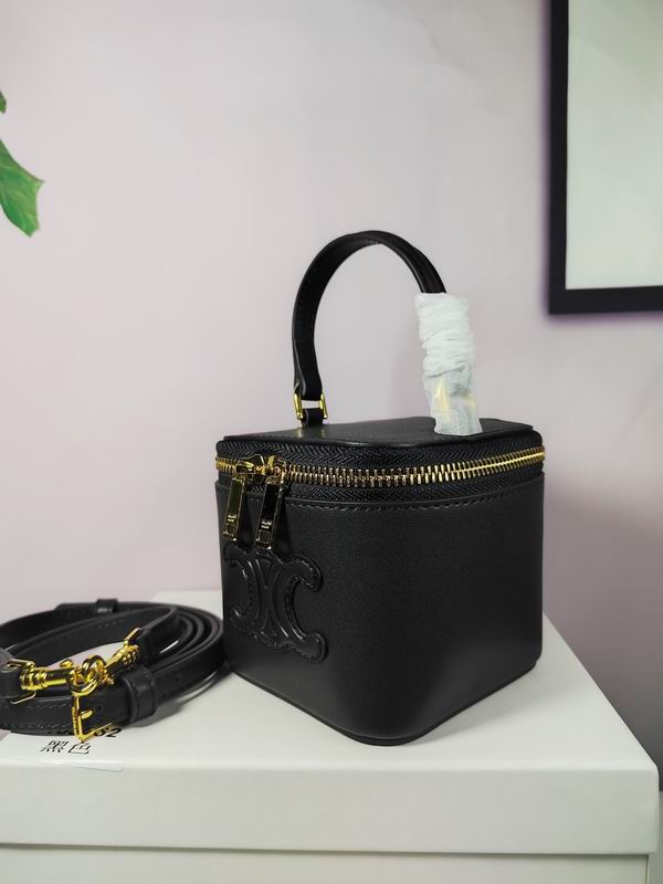 Celine 10J762 9.5x8x9cm zy1_ (13)