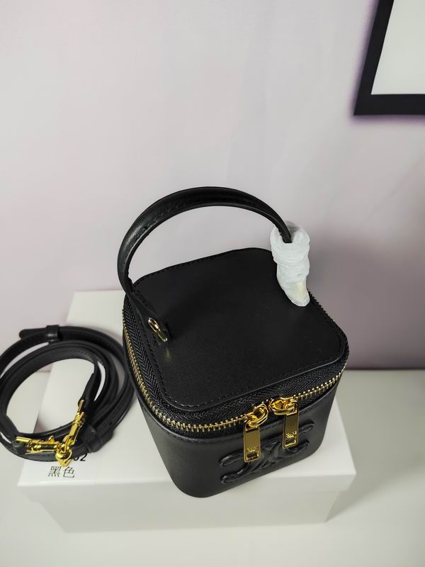 Celine 10J762 9.5x8x9cm zy1_ (16)