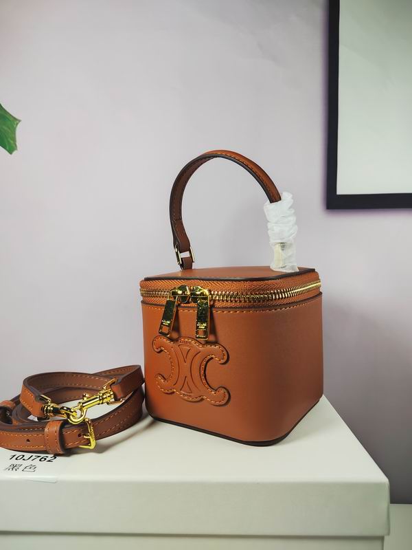 Celine 10J762 9.5x8x9cm zy1_ (4)
