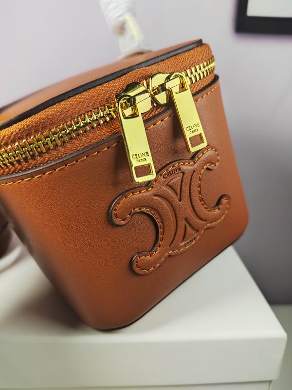 Celine 10J762 9.5x8x9cm zy1_ (6)