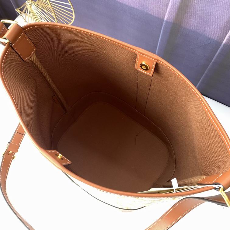 Celine C191332 33x27x17cm zy_8