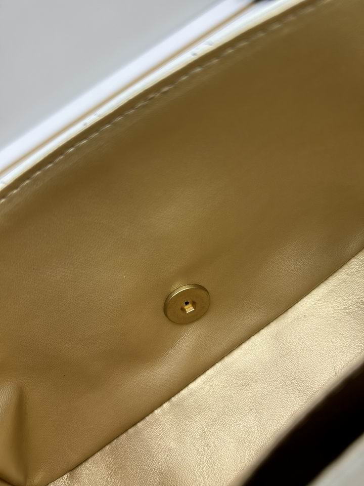 Chanel 5111 14x20x8cm jj2_9