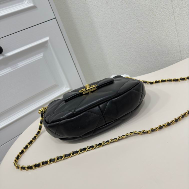 Chanel 6005 26x19cm zy_6