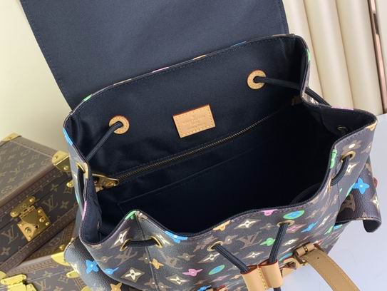 Christopher M25240 38x44x12.5cm gf_9