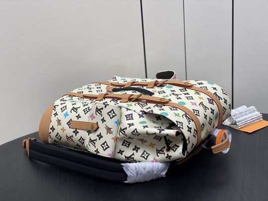 Christopher M25240 41x48x13cm gf_6