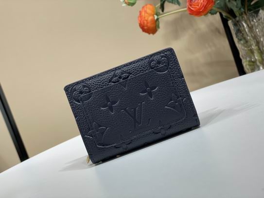 Claire M83362 11x8.5x3.5cm gf_2