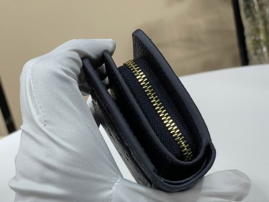 Claire M83362 11x8.5x3.5cm gf_4