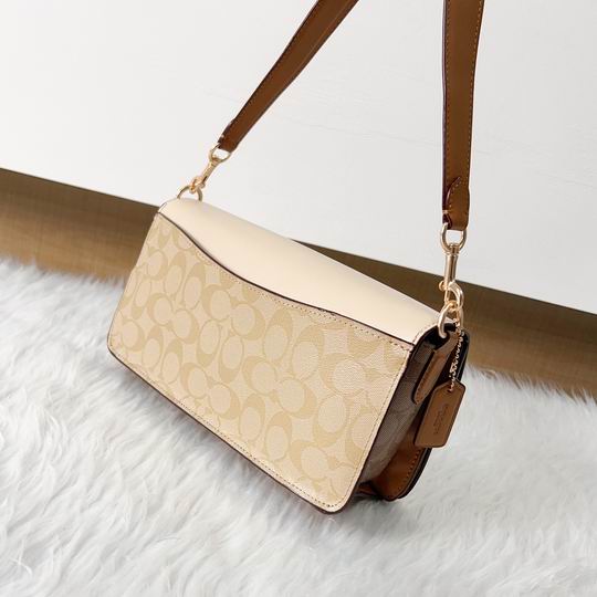 Coach CR332 26.5x6.5x14cm zy_6