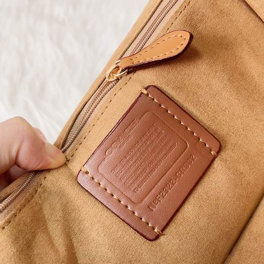 Coach CR332 26.5x6.5x14cm zy_9