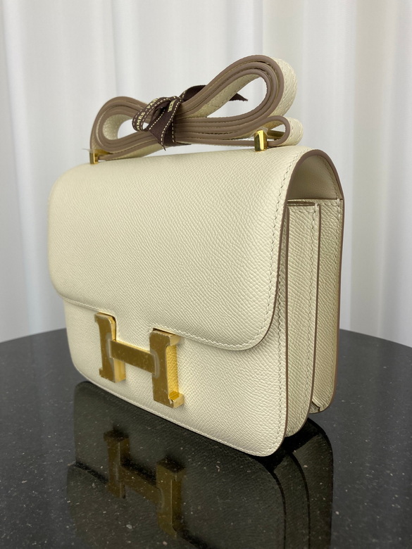 Constance 18cm 121402 AM 14 (3)