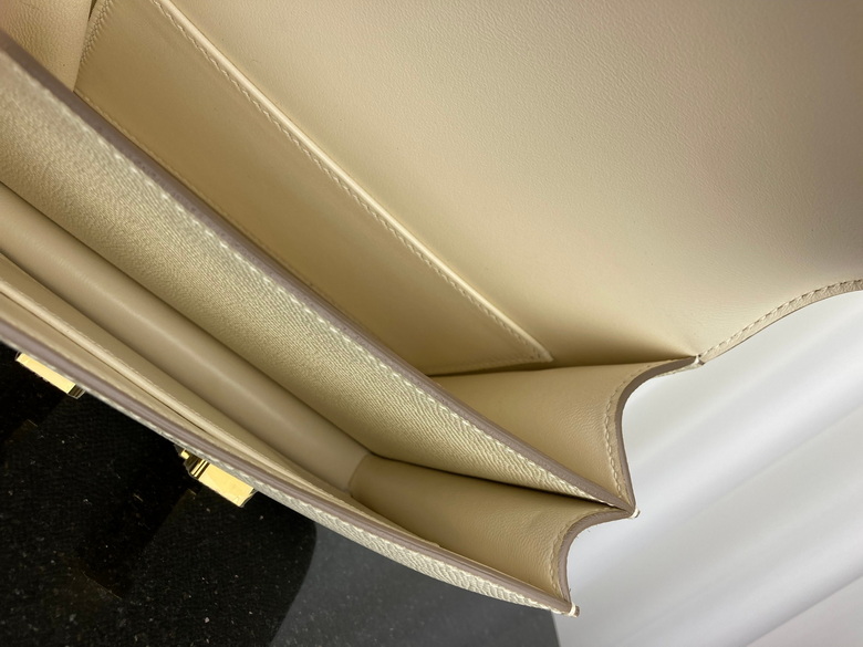 Constance 18cm 121402 AM 14 (6)