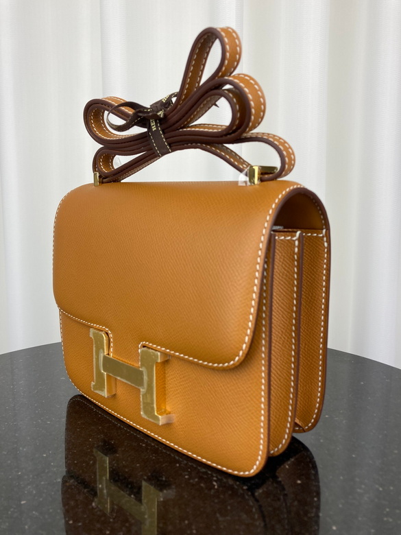 Constance 18cm 121402 AM 18 (3)