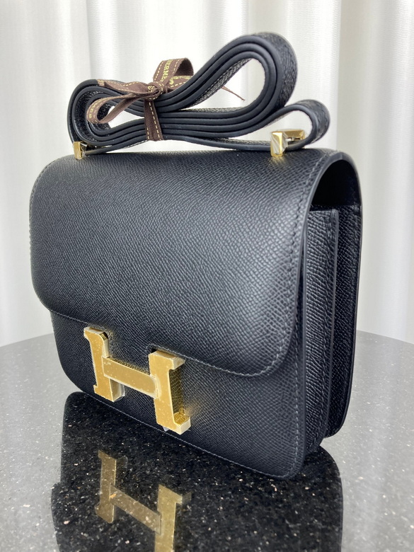 Constance 18cm 121402 AM 20 (3)