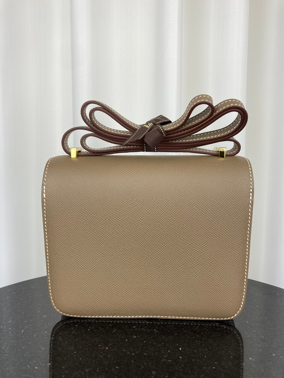 Constance 18cm 121402 AM 9 (4)