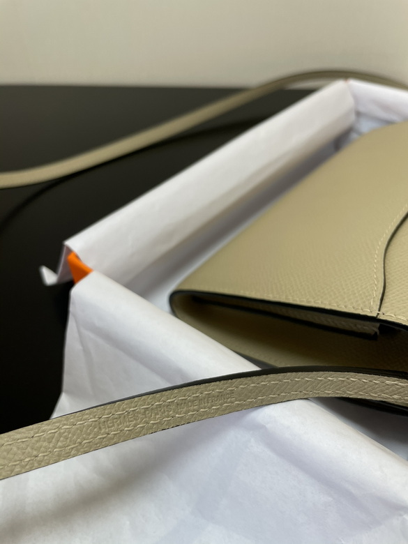 Constance E709 20.5X13X2cm AM 9 (9)