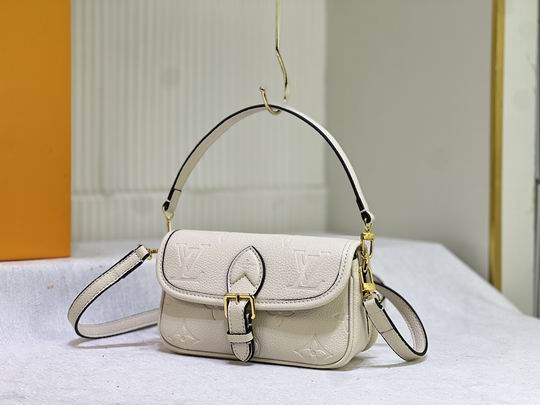 Diane M83300 M45985 19x10.5x6cm ss2_2