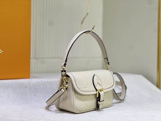 Diane M83300 M45985 19x10.5x6cm ss2_3