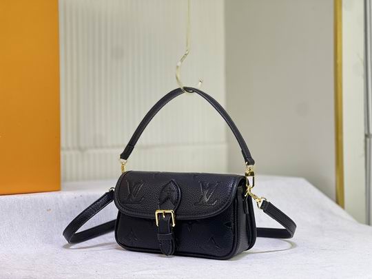 Diane M83300 M45985 19x10.5x6cm ss4_4