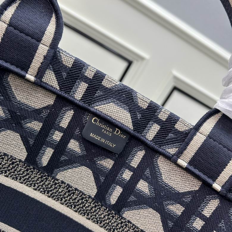 Dior 1266 40x26x13cm ww (16)