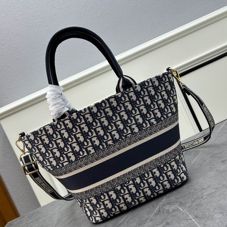 Dior 1266 40x26x13cm ww (3)