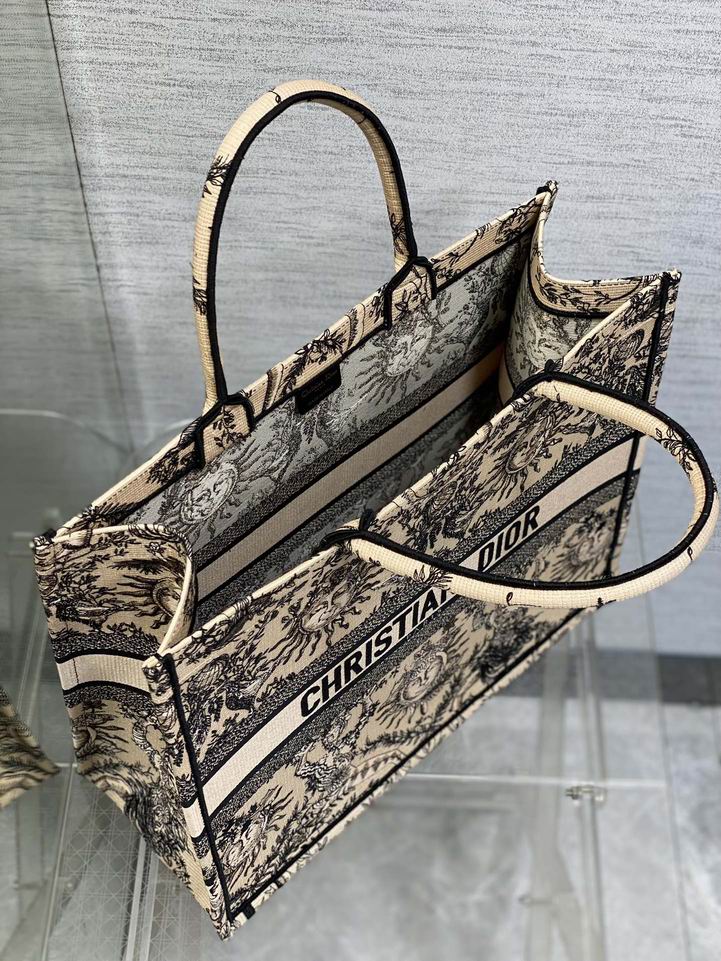 Dior 1286 41x35x18cm wz1_5