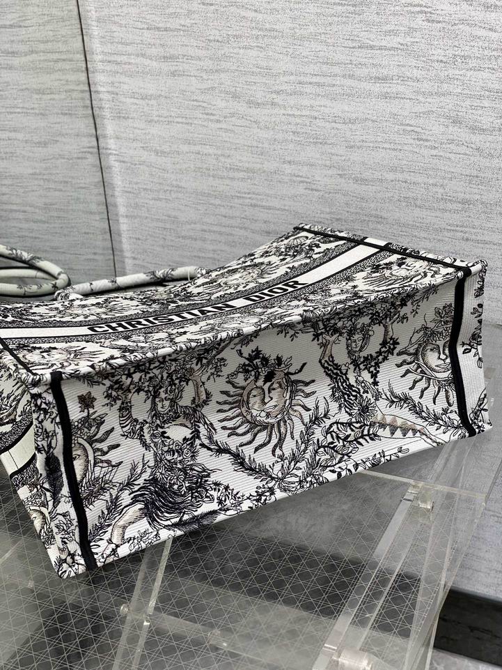 Dior 1286 41x35x18cm wz_6