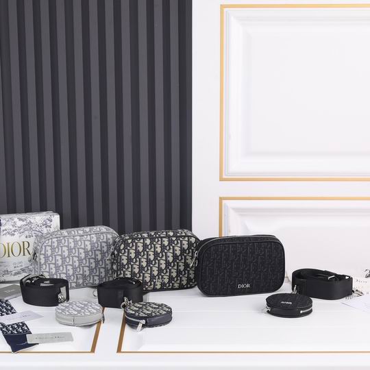 Dior 2345 12x19x3.5cm ww (1)