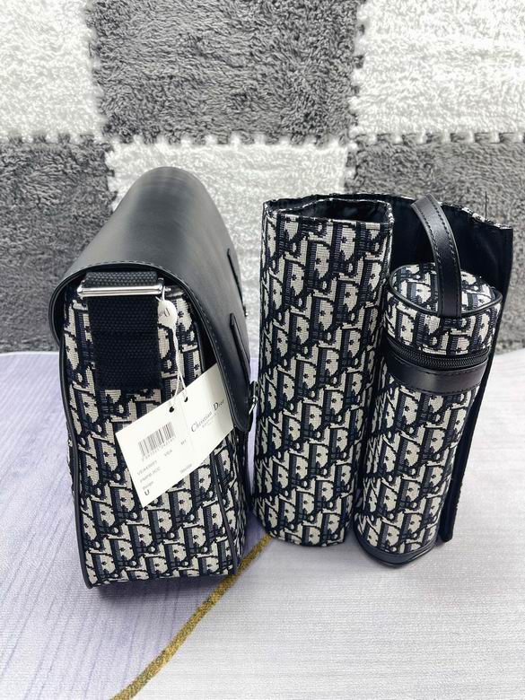 Dior 42x30x15cm CX (3)